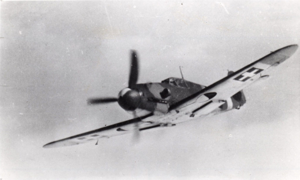 Messerschmitt Bf 109F-4 RHAF experimental camouflage scheme