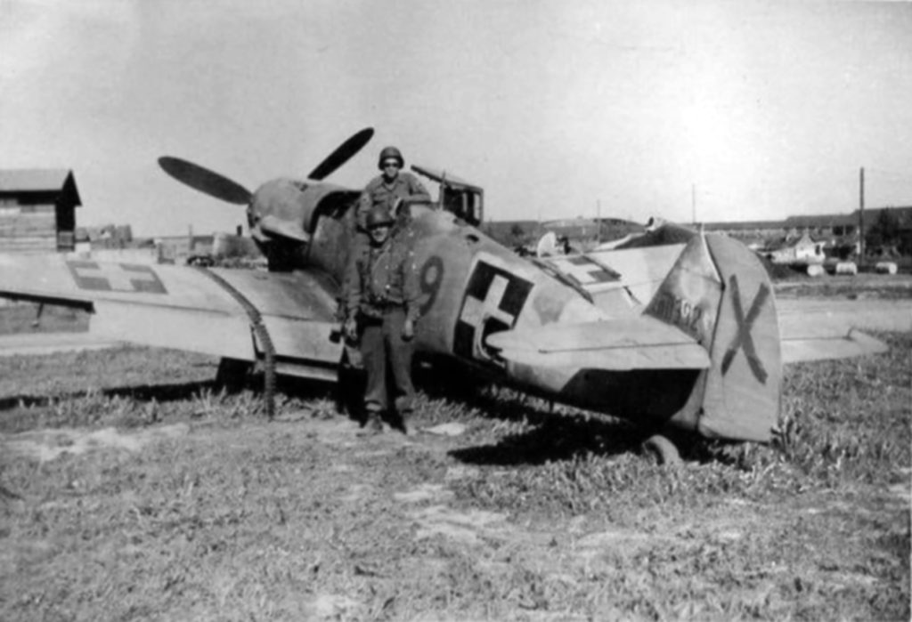 Messerschmitt Bf 109G-10/U-4 Erla RHAF 101 Blue 9 Raffelding Austria May 1945