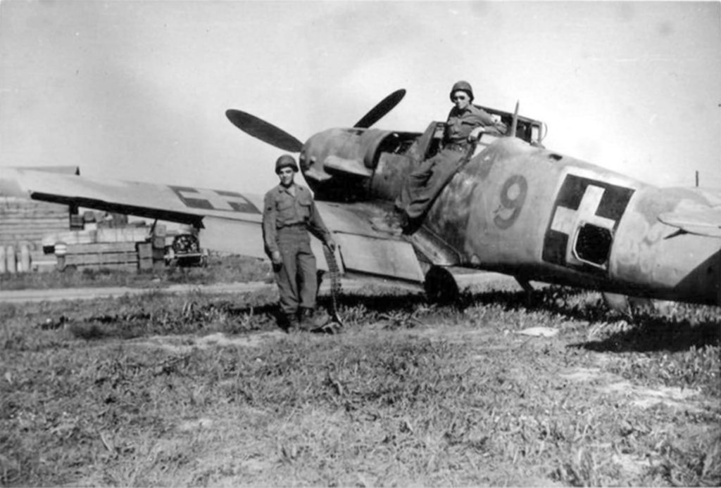 Messerschmitt Bf 109G-10/U4 Erla RHAF 101 Blue 9 Raffelding Austria May 1945