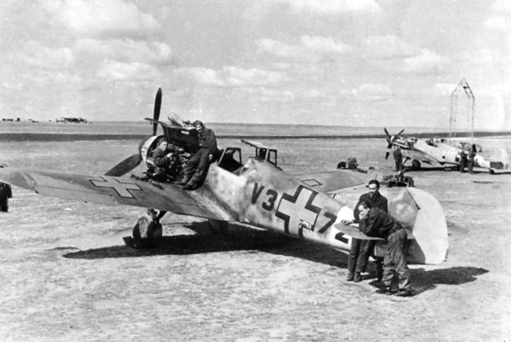 Messerschmitt Bf 109G-6 RHAF V3+72 Hungary Apr 1944