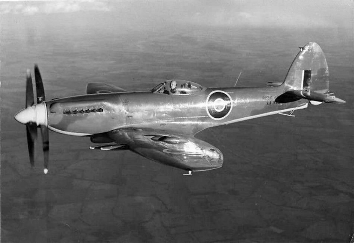 Supermarine Seafire F Mk 45