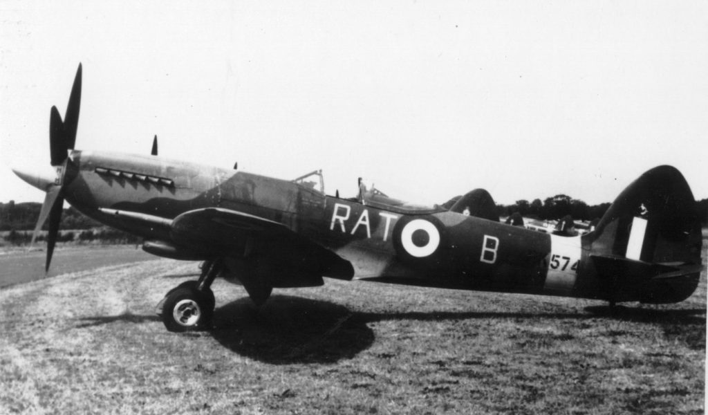 Supermarine Spitfire F. Mk 22 PK574 RAT-B