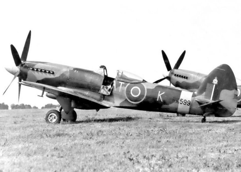 Supermarine Spitfire F. Mk 22 PK599 RAT-K