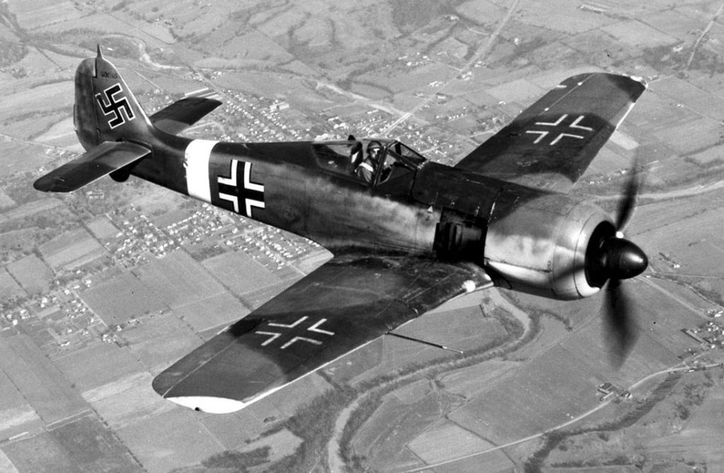 Focke Wulf Fw 190A-5 Wk.Nr. 160016 DN-FP FE-104 then FE-125