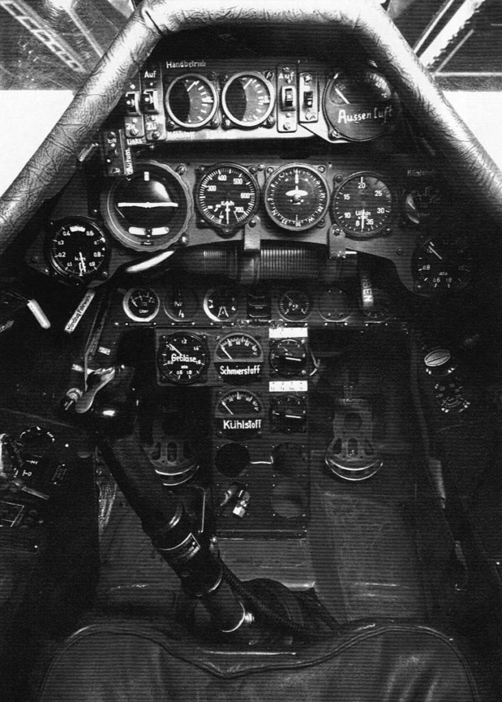 Focke-Wulf Ta.152H-0 cockpit