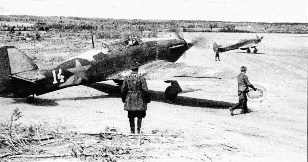 Hawker Hurricane IIb USSR Northern Fleet White 14 May June 1942