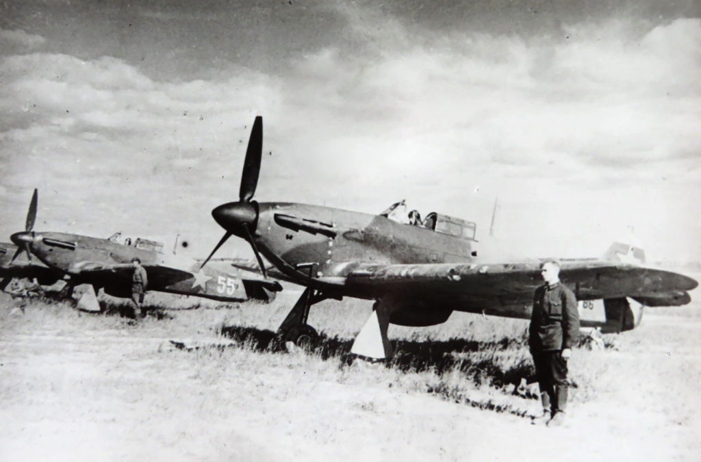 Hawker Hurricane USSR 1st Guards IAP White 55 at Kalininsky front spring 1942