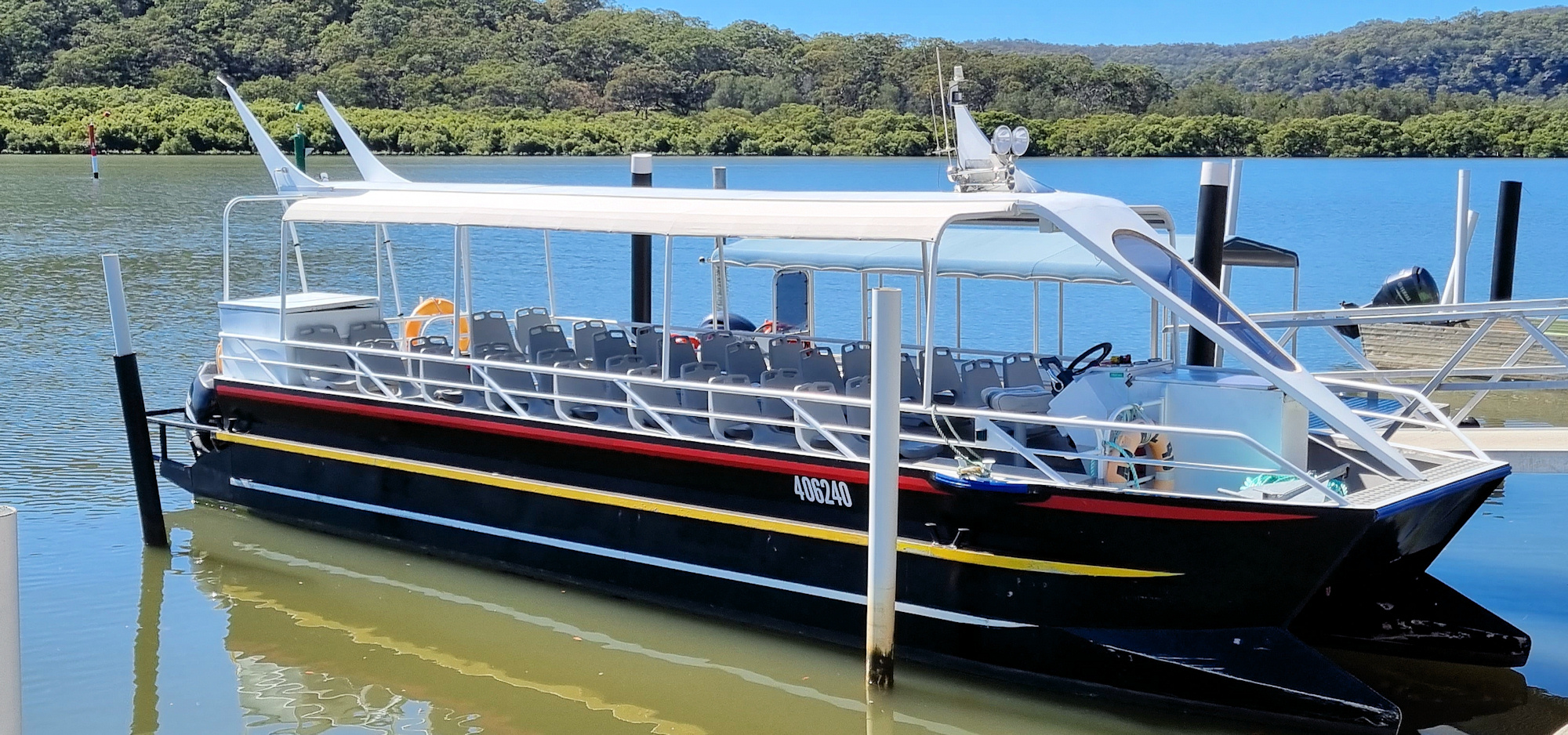 Tour Boat Broken Bay Pearl Farm