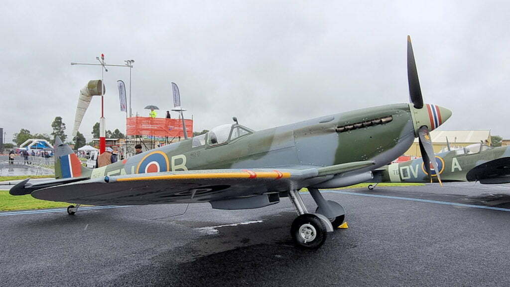 Supermarine Spitfire Mk.IX MH603 FN-B