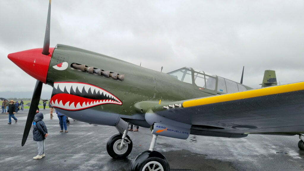 Curtiss Kittyhawk IV (Curtiss P-40N) 42-104687 Warbirds Over Scone