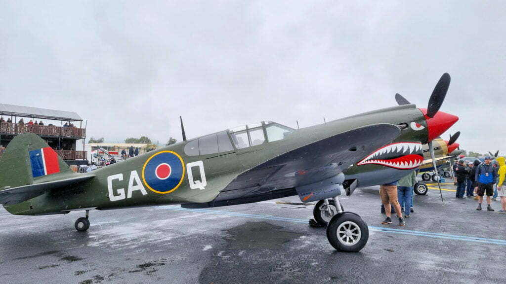 Curtiss Kittyhawk IV (Curtiss P-40N) 42-104687 Warbirds Over Scone