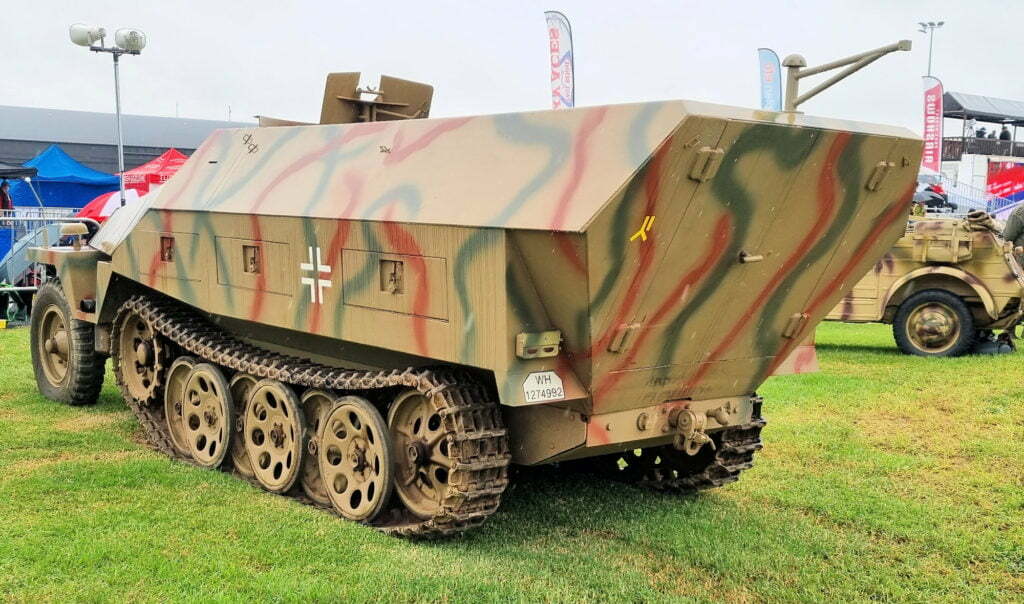 Sd.Kfz 251 Halftrack