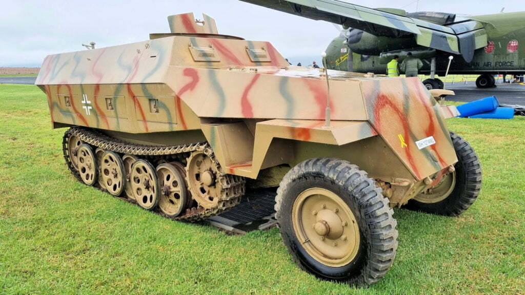 Sd.Kfz 251 Halftrack