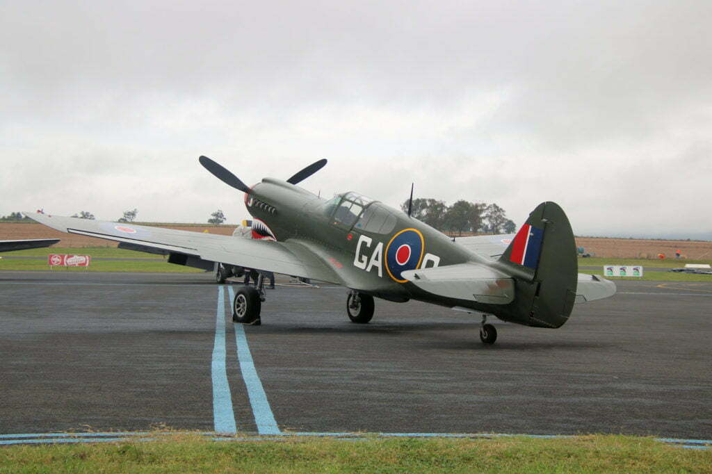 Curtiss Kittyhawk IV (Curtiss P-40N) 42-104687 Warbirds Over Scone