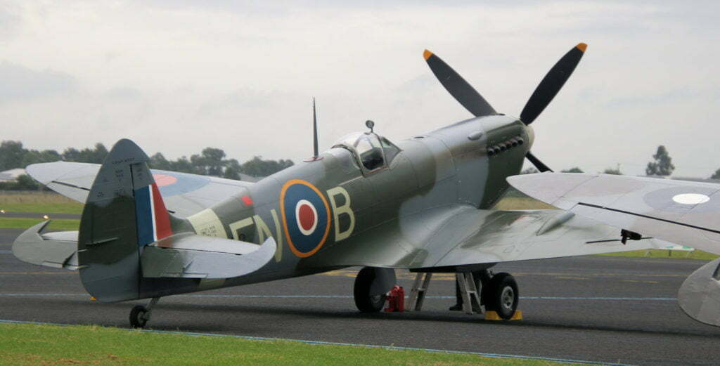 Supermarine Spitfire Mk.IX MH603 FN-B