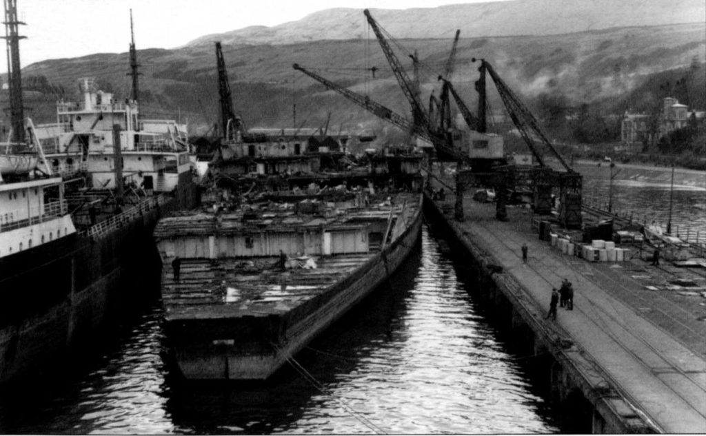 Scrapping HMS Vanguard 1961