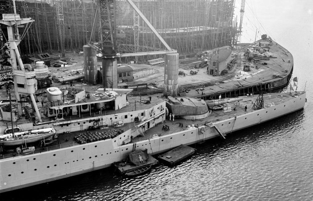 HMS Repulse's stern while under construction at Clydebank