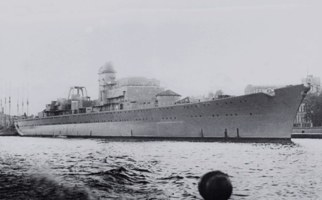 Soviet barracks ship PKZ-112 (former incomplete German heavy cruiser Lützow)