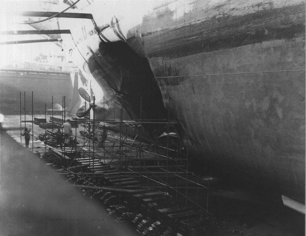 Torpedo damage to HMS Nabob