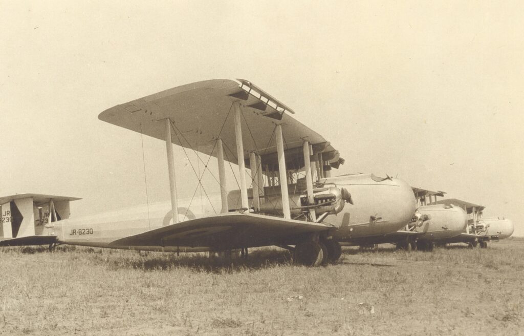 Vickers Victoria Mk.III J8230 of No 216 Squadron, taken at RAF Ismailia c1929