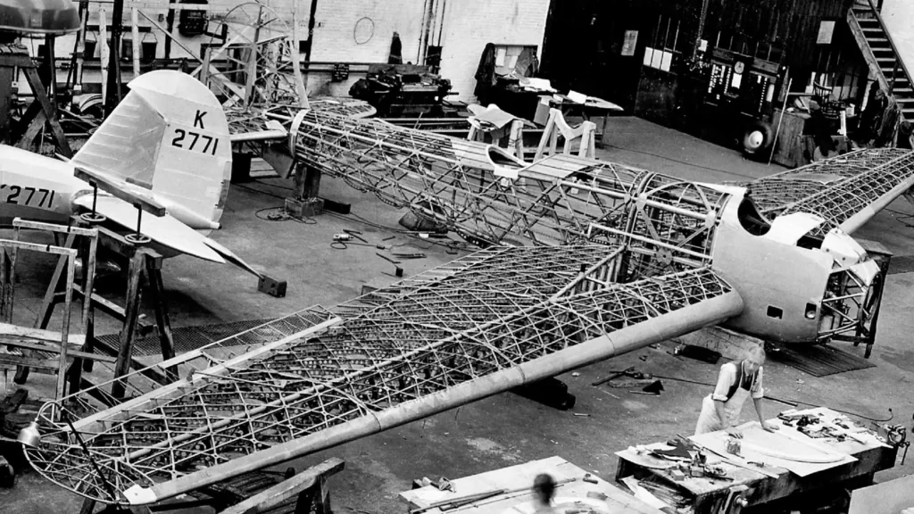 Vickers private venture G.431 monoplane under construction