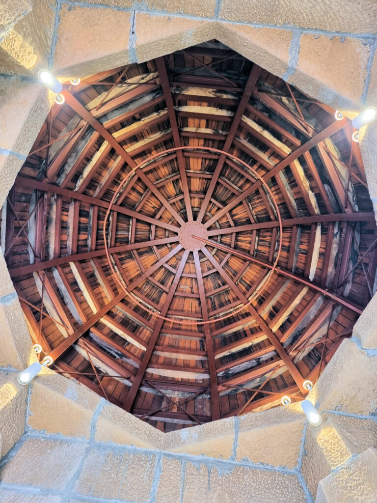 Wooden structure of one of the smaller domes