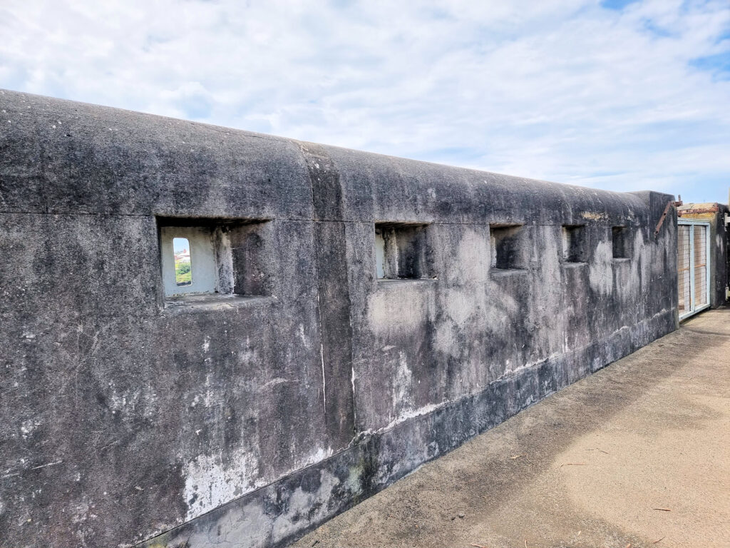 Rifle slots in the walls