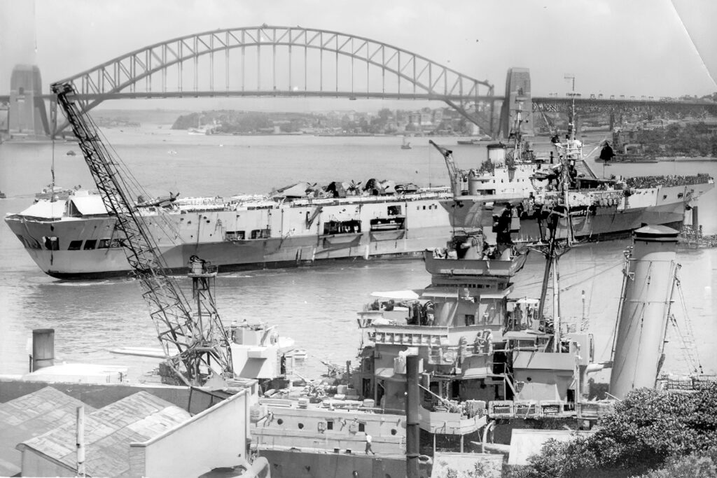 HMS Pioneer Sydney 1945