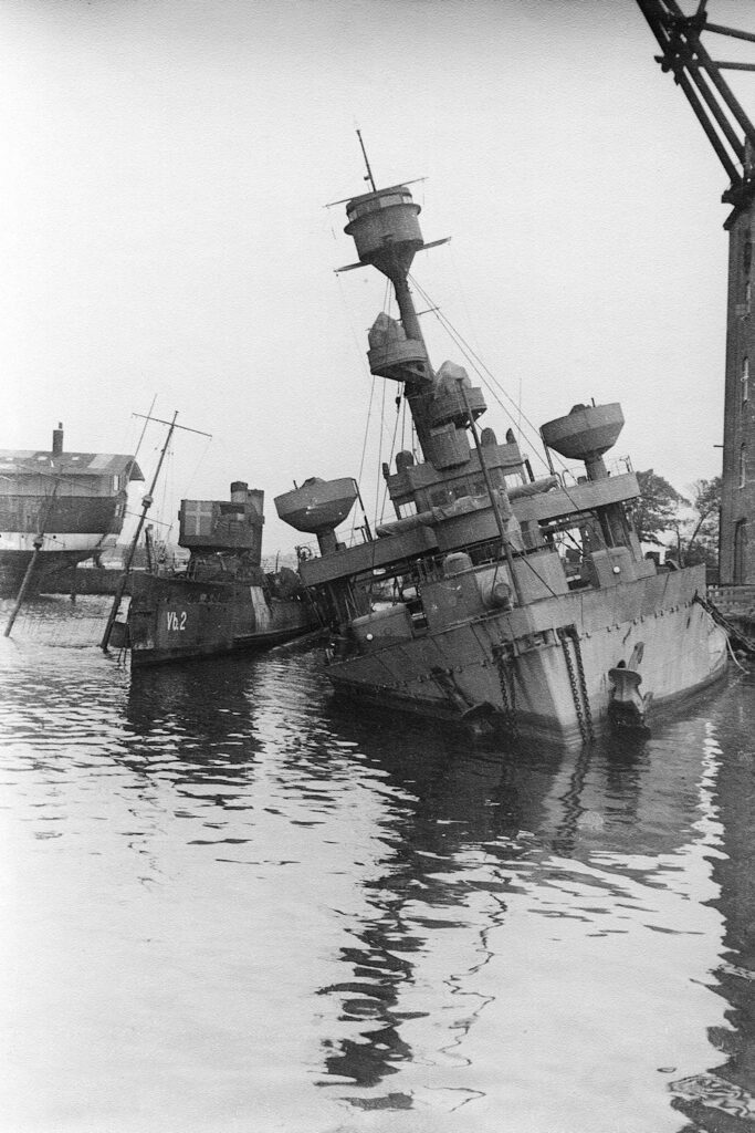 Peder Skram sunk at Holmen in Copenhagen, 29 August 1943