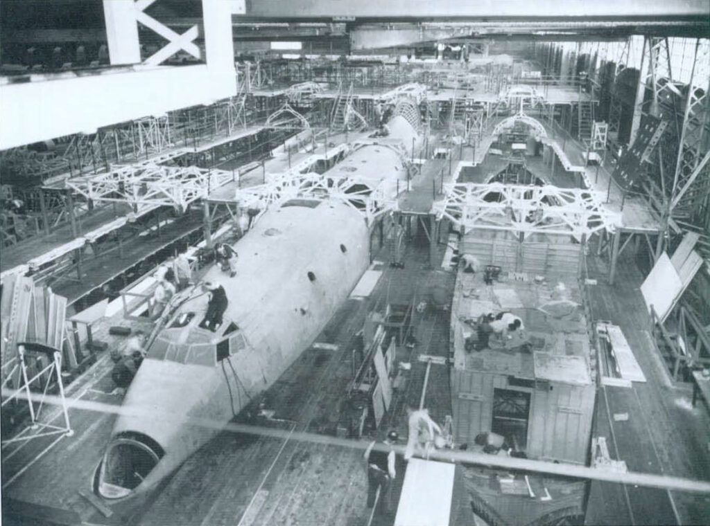 Martin JRM-3 Philippine Mars under construction