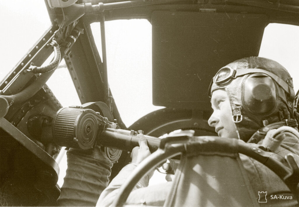 Finnish Dornier Do 17Z defensive gun position