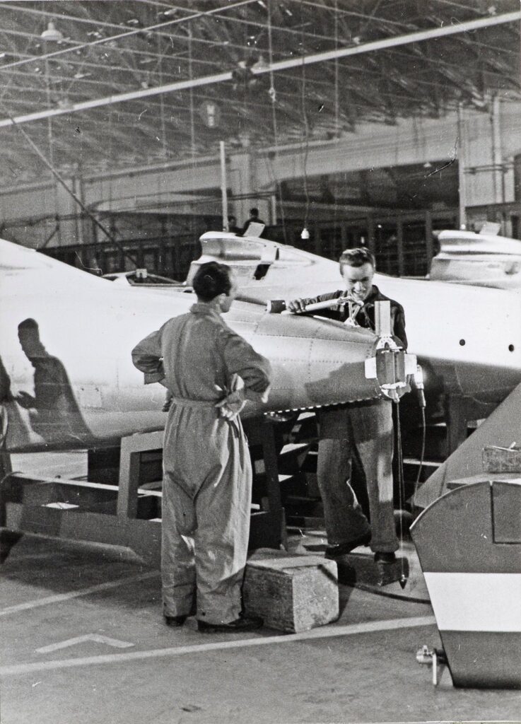 Production-line for the Regianne Re.2005