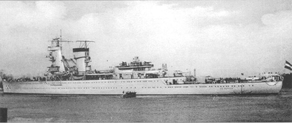 HNLMS De Ruyter