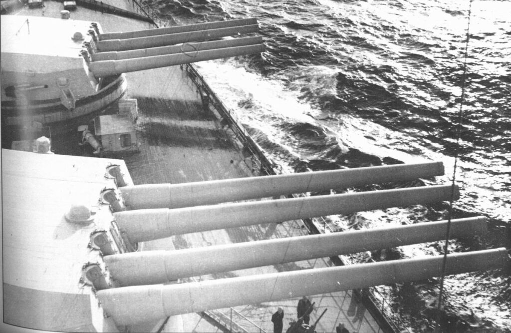 330mm main armament of Dunkerque