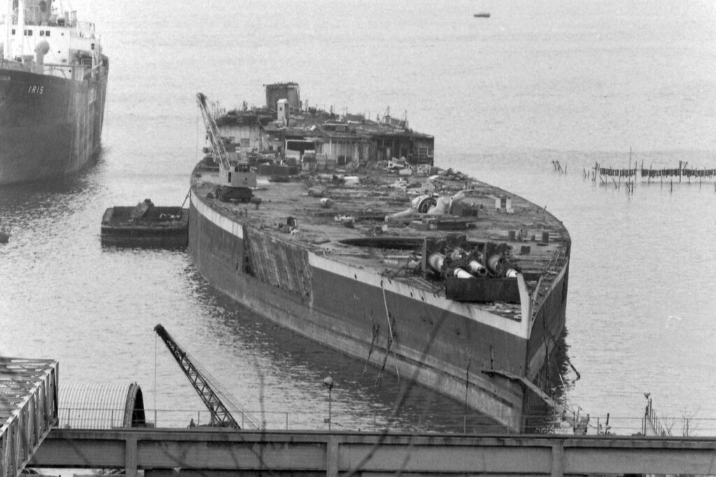 Richelieu being scrapped at La Spezia, 26 August 1969