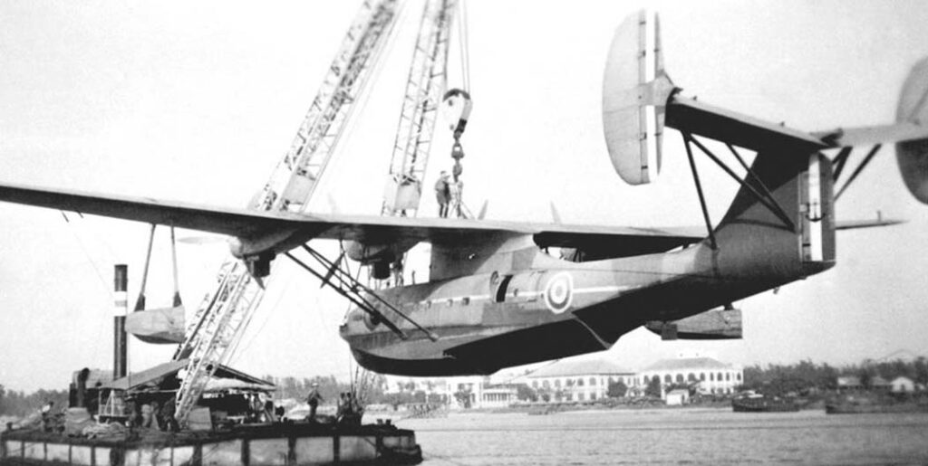 Potez-CAMS 141 in Vichy Markings