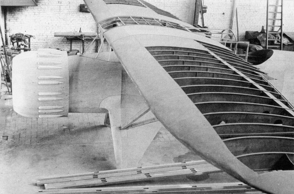 Renard R.32 under construction