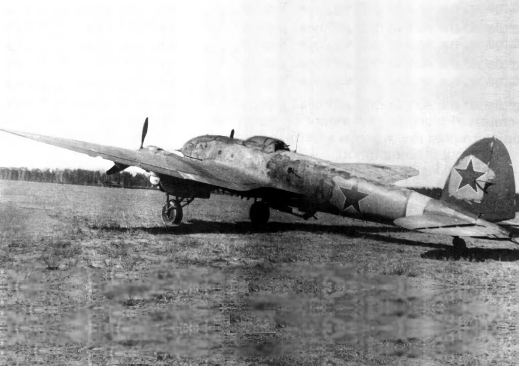 Heinkel He 111 H-6 with Central Research Institute of the Soviet Air Force May 1943