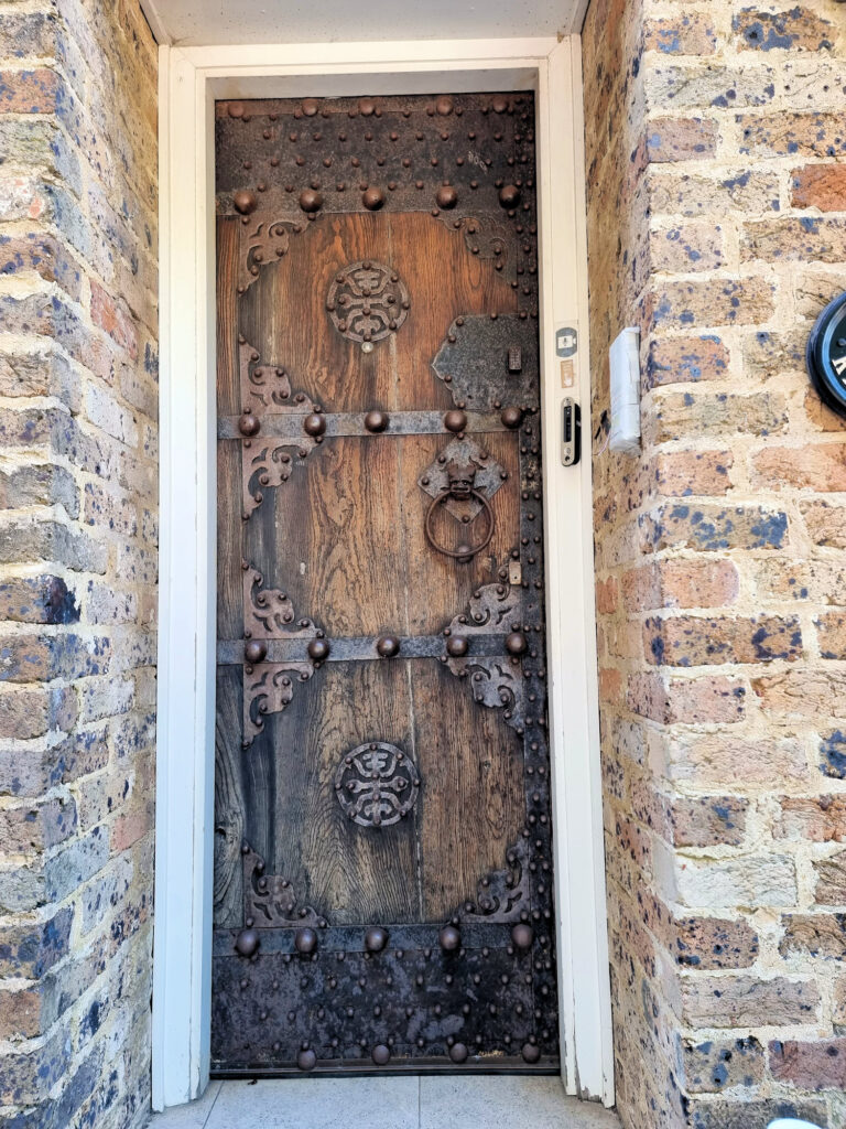 Ornamental door on a house near Bradfield Park