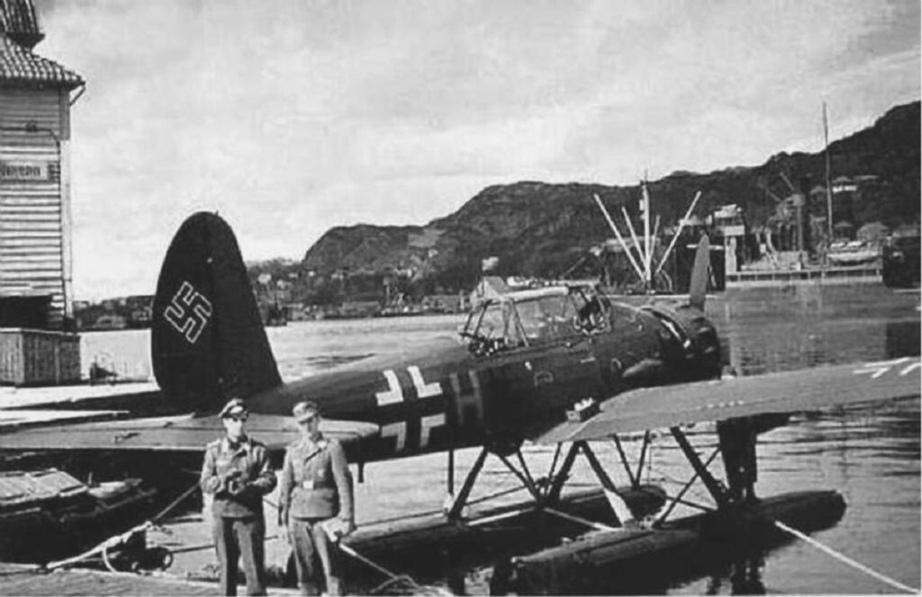 Arado Ar 196A-1 2.KuFlGr906 (8L+HK) Bergen Norway 1940