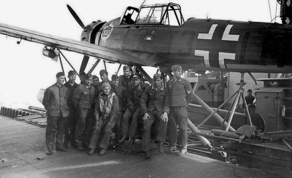 Arado Ar 196 T3+LH aboard Prinz Eugen