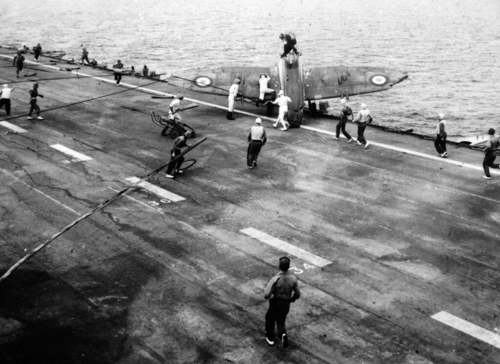 Supermarine Seafire FR.Mk.47 of 800 Squadron crash on HMS Triumph