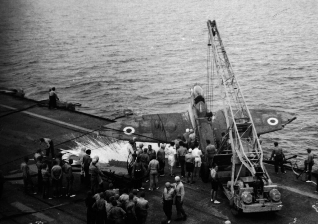 Supermarine Seafire FR.Mk.47 of 800 Squadron crash on HMS Triumph