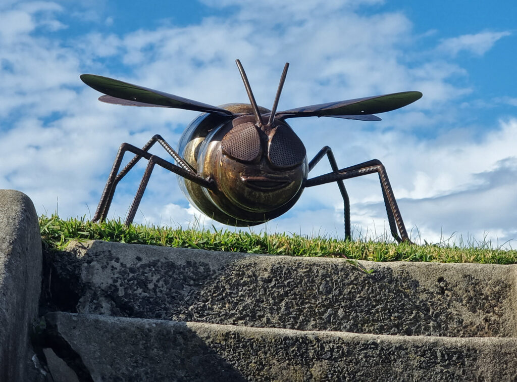 Persistence by John Logvyn Sculptures at Scratchley