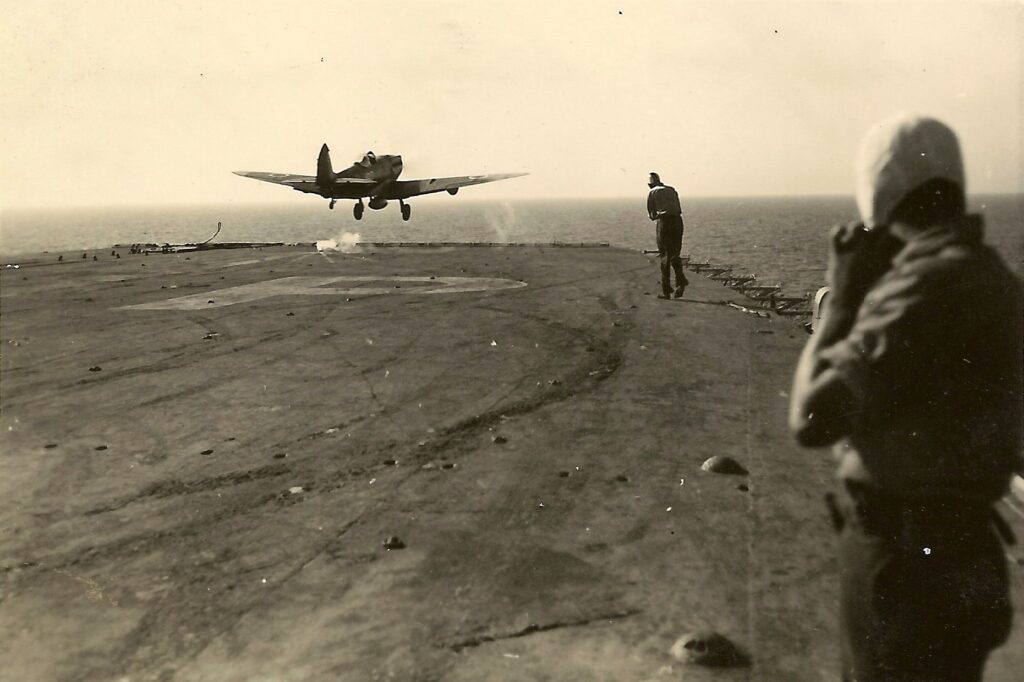 Supermarine Seafire F Mk.17 taking off from HMS Triumph