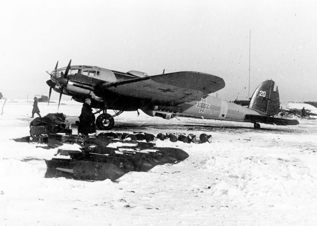 Heinkel He 111 H-3 RRAF 5th Bomber Group White 20 Russian Front 1942