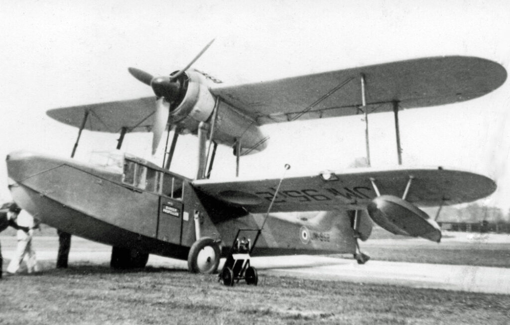 Supermarine Sea Otter Mk.I JM952 19 August 1948