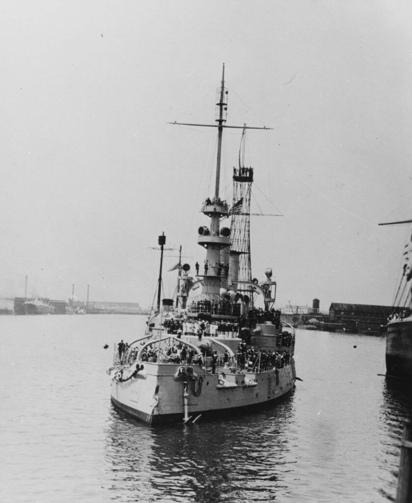 USS Oregon arriving as memorial museum at Portland, Oregon, June 1925