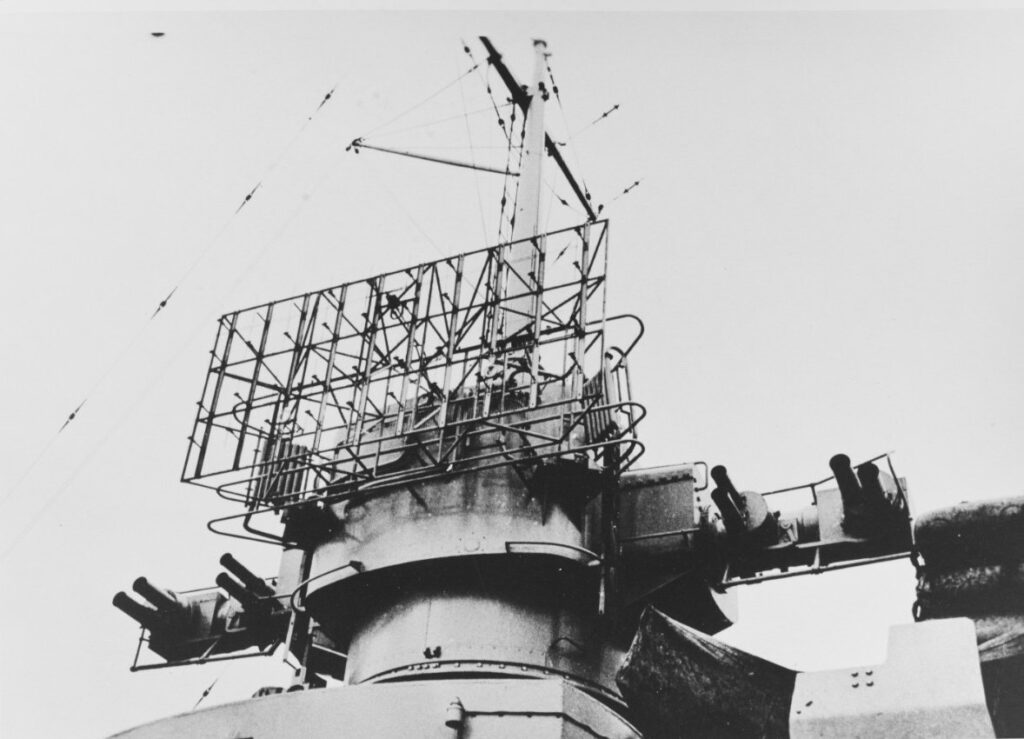 FuMO 27 radar antenna