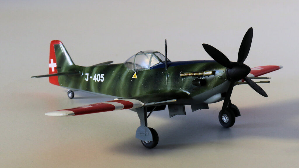 Doflug D.3803 J-405 UeG St. 17 1/72 Scale Model by RS Models